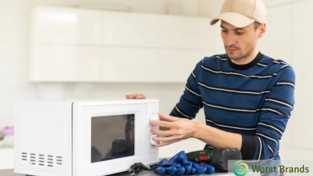 LG MIcrowave won't heat food